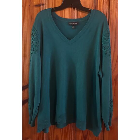 Lane Bryant Tops - Lane Bryant Lace Appliqué V Neck Pullover Sweater Stretch Lightweight Knit 22/24